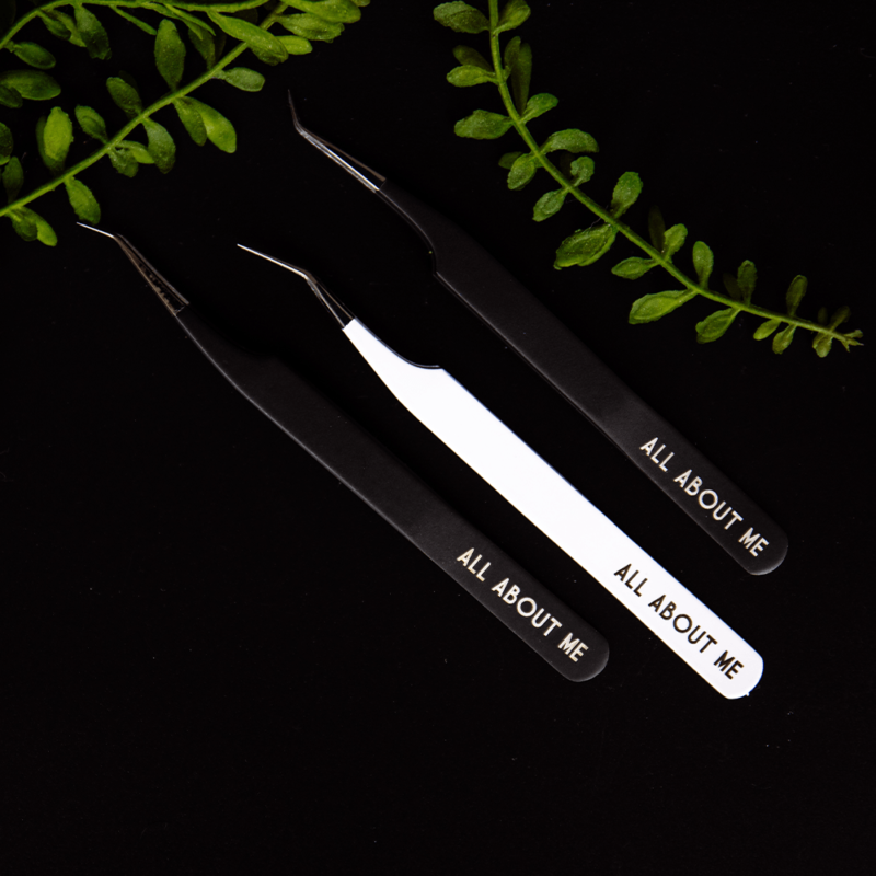 Curved 30° Tweezer